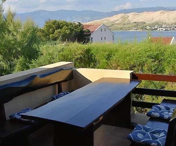 Nada Apartamento Pag Town