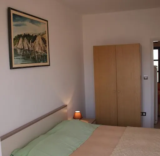 Apartamento Nada Pag Town